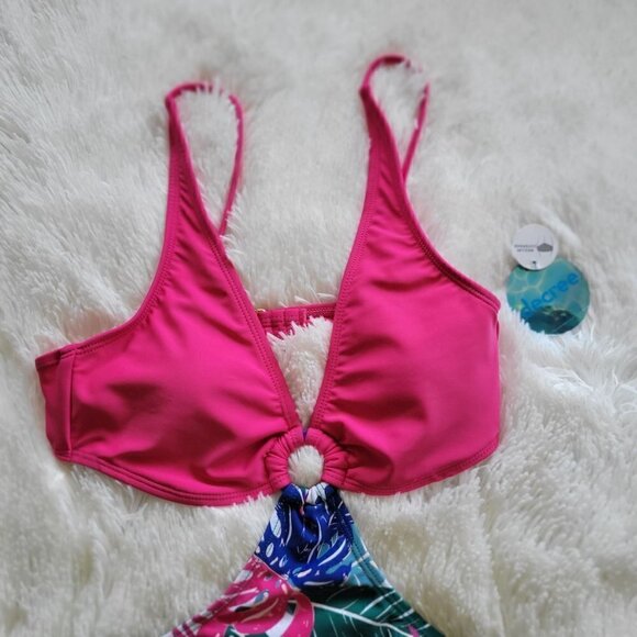 Decree Women's Monokini One Piece Swimsuit Juniors Size: Small. NWT - Picture 6 of 6